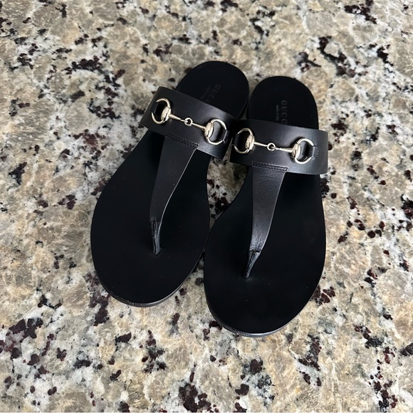 Gucci Black Sandals with Silver Accents - Picture 3 of 4